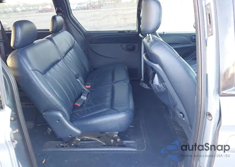 2003 Chrysler Town & Country Lxi z USA, uszkodzony, nr VIN 2C4GP54L93R261570